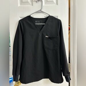 Long sleeve Figs top